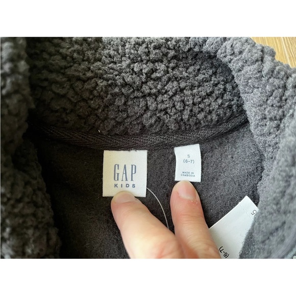 Gap Kids Girls Sherpa Fleece Quarter Zip Sweater Black NWT Size Small (6/7) - Picture 6 of 6